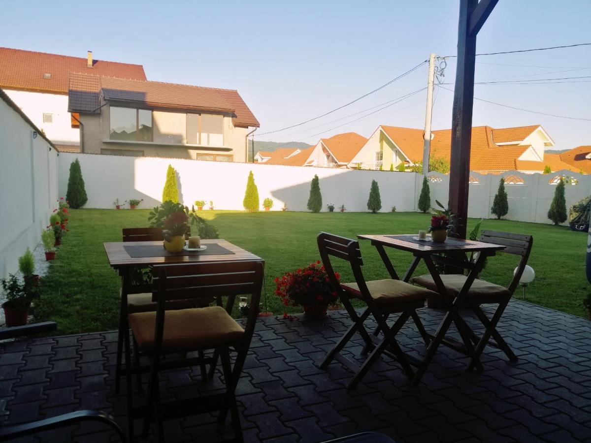 Casa Romeo & Julieta Haţeg Exterior foto